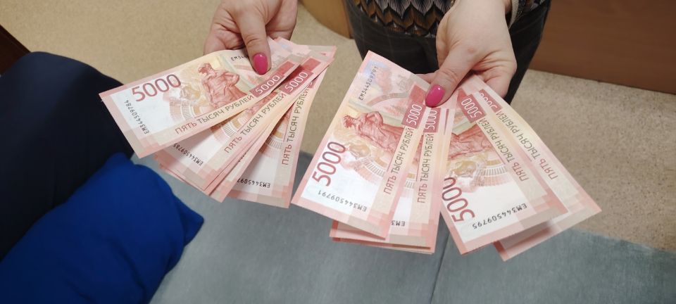 По 20 000 рублей поверх пенсии в мае. В России обрадовали пенсионеров