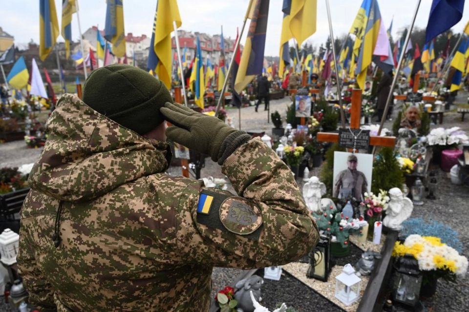 Иностранных журналистов поразило решение Киева по обмену телами: не сдержался даже экс-офицер ВС США — «Это нечеловеческий режим»