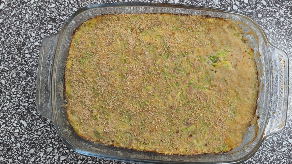 Летний кулнарный хит: запеканка с кабачками и мясом