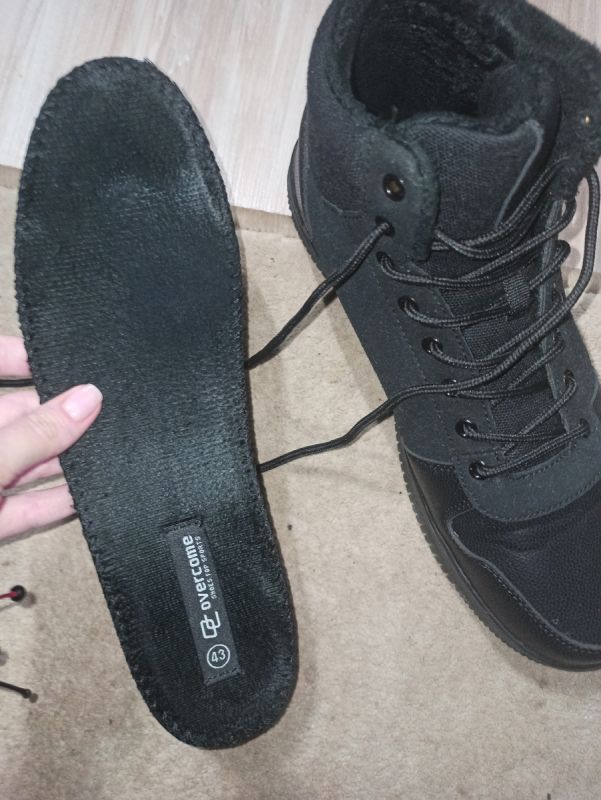 Как утеплить обувь и сохранить тепло ног даже в холодные дни