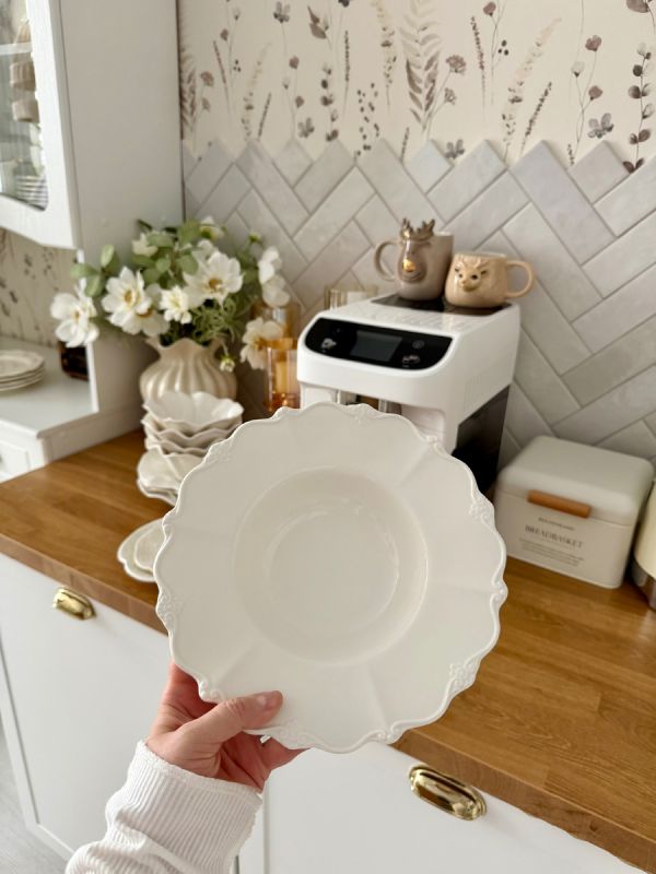 Уход за белыми керамическими тарелками: секреты и советы