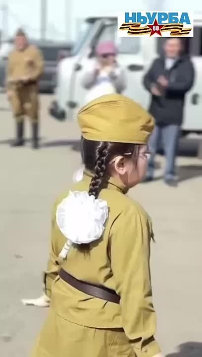  :  , ,  /    