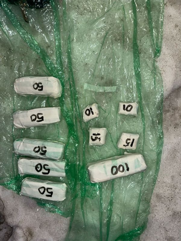 ,   1,4        