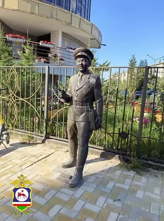  :       -    ...      