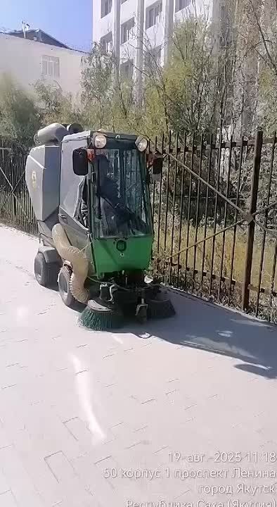       :