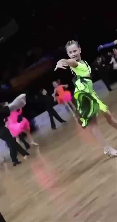    26  28       