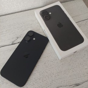 iPhone 16    