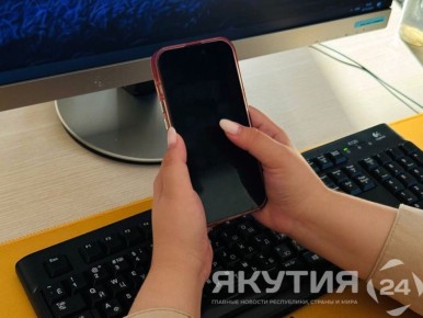 РКН сообщил о частичном ограничении WhatsApp и Telegram из-за мошенников