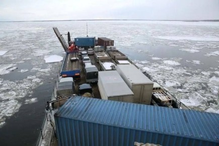 Паромы по маршруту Якутск — Нижний Бестях перешли на межсезонный режим работы