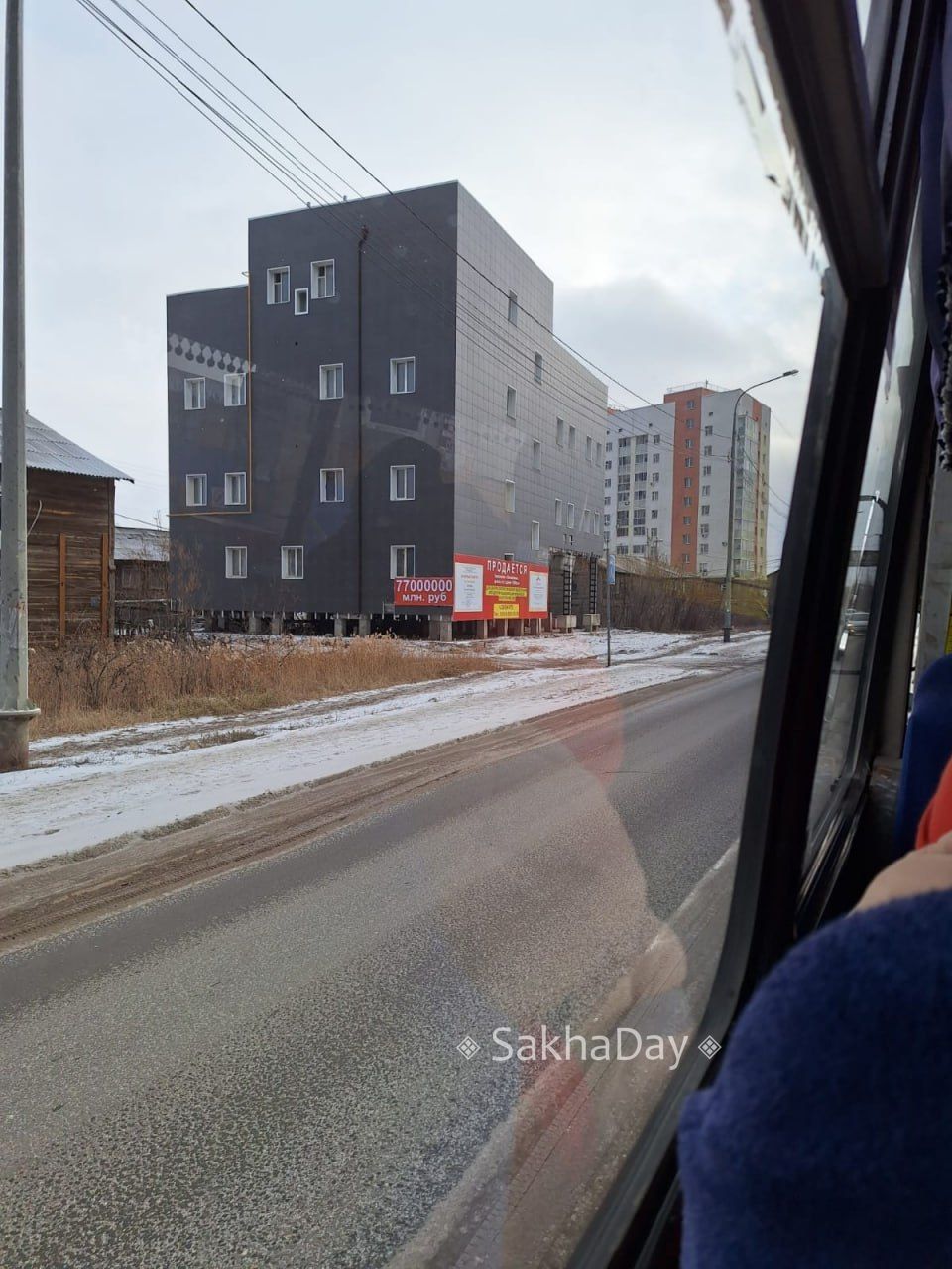 Долгострой на ул. Жорницкого резко подешевел, недавно сумма была 90 млн Долгострой на ул. Жорницкого резко подешевел, недавно сумма была 90 млн