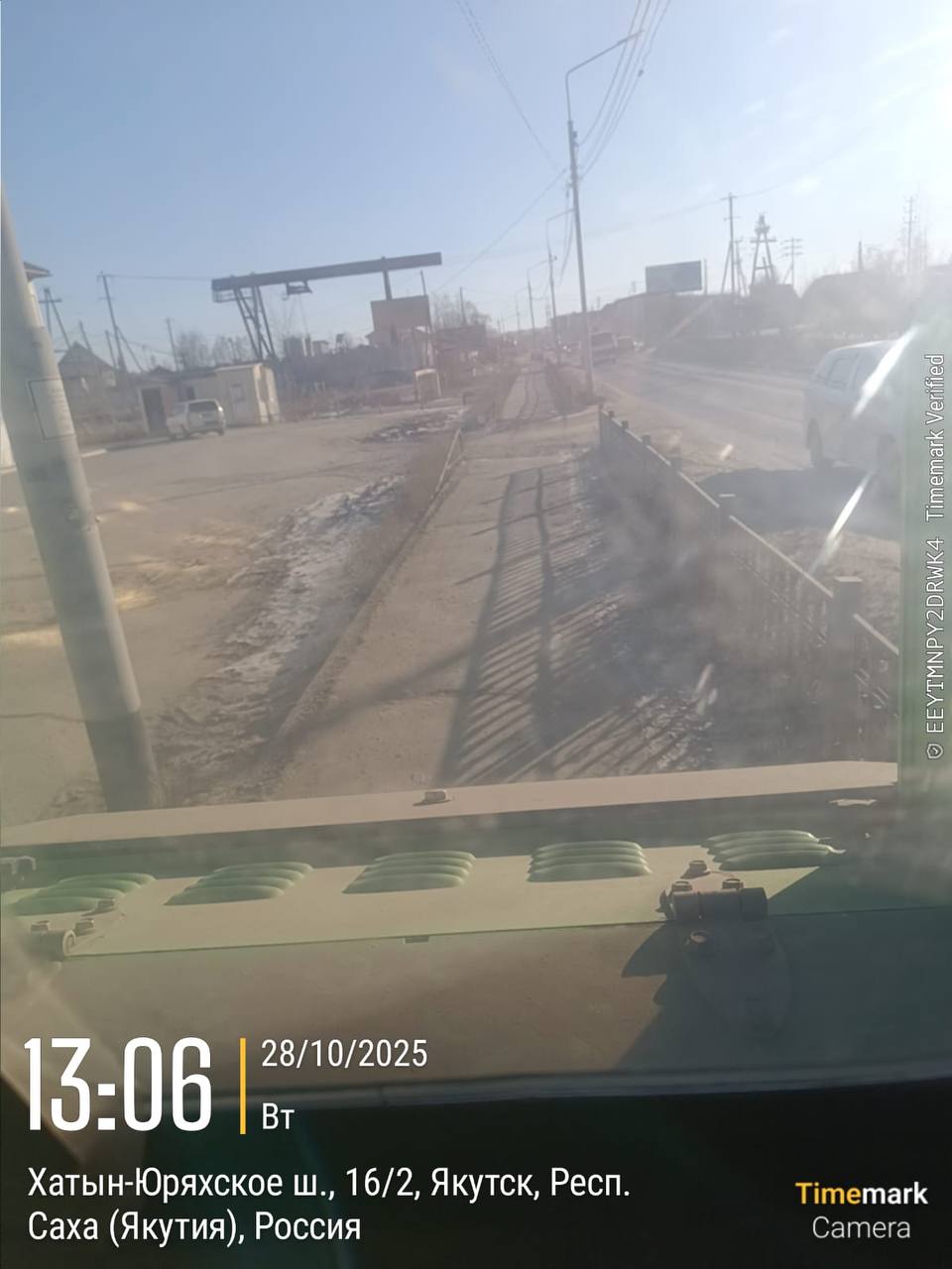 Подрядчик Управы Гагаринского округа выполнил работы по уборке тротуаров Подрядчик Управы Гагаринского округа выполнил работы по уборке тротуаров