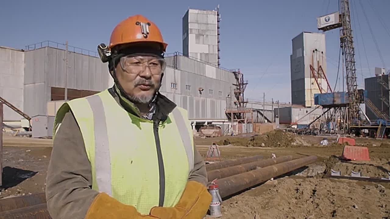 Ариан Ушницкий. Электросварщик ручной дуговой сварки Управления капитального строительства АЛРОСА