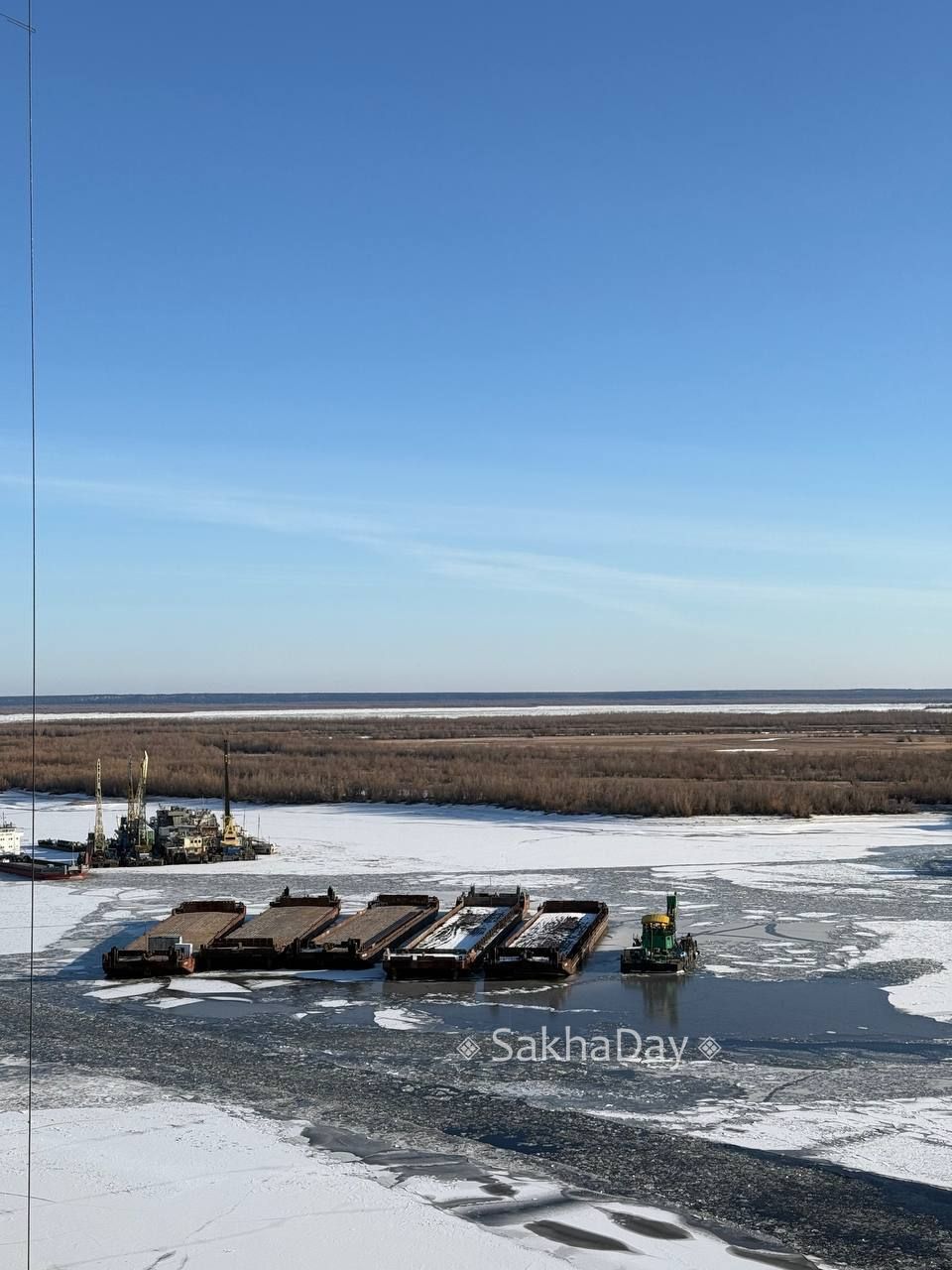 Сегодня на переправе. #дляsakhaday Сегодня на переправе. #дляsakhaday