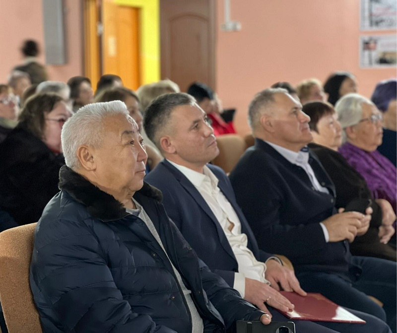 #НацпроектСемья. Сегодня в Усть-Мае случилось радостное и долгожданное событие - состоялось торжественное открытие первого в районе малого кинозала #НацпроектСемья. Сегодня в Усть-Мае случилось радостное и долгожданное событие - состоялось торжественное открытие первого в районе малого кинозала