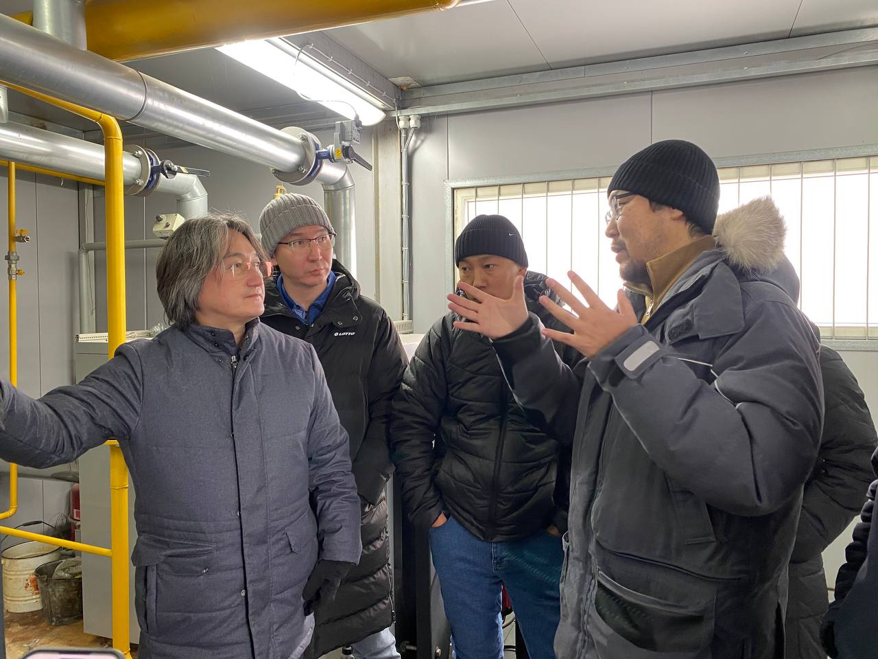 Джулустан Борисов в Горном районе осмотрел новые объекты теплоснабжения Джулустан Борисов в Горном районе осмотрел новые объекты теплоснабжения