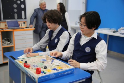 Якутскэнерго и Саха политехнический лицей открыли новый профильный энергокласс