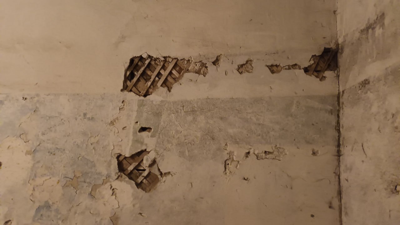 В Борогонцах семья с грудным ребенком перестала жить в гараже