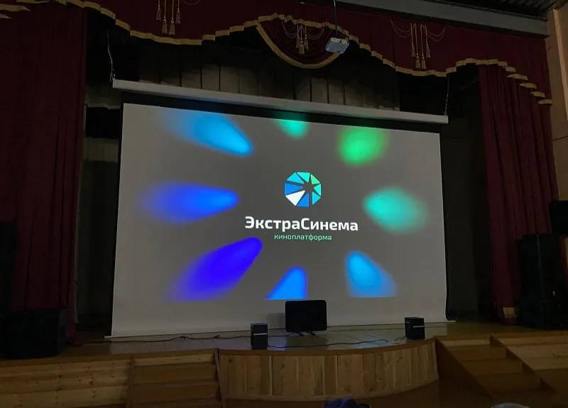 Первый кинозал по нацпроекту «Семья» открыли в якутском поселке Усть-Мая