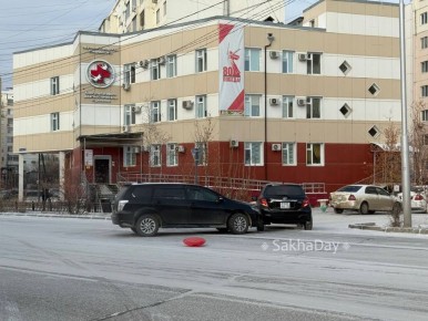 ДТП на Петровского.. SD Новости Якутии | Сообщить новость | ВК/MAX