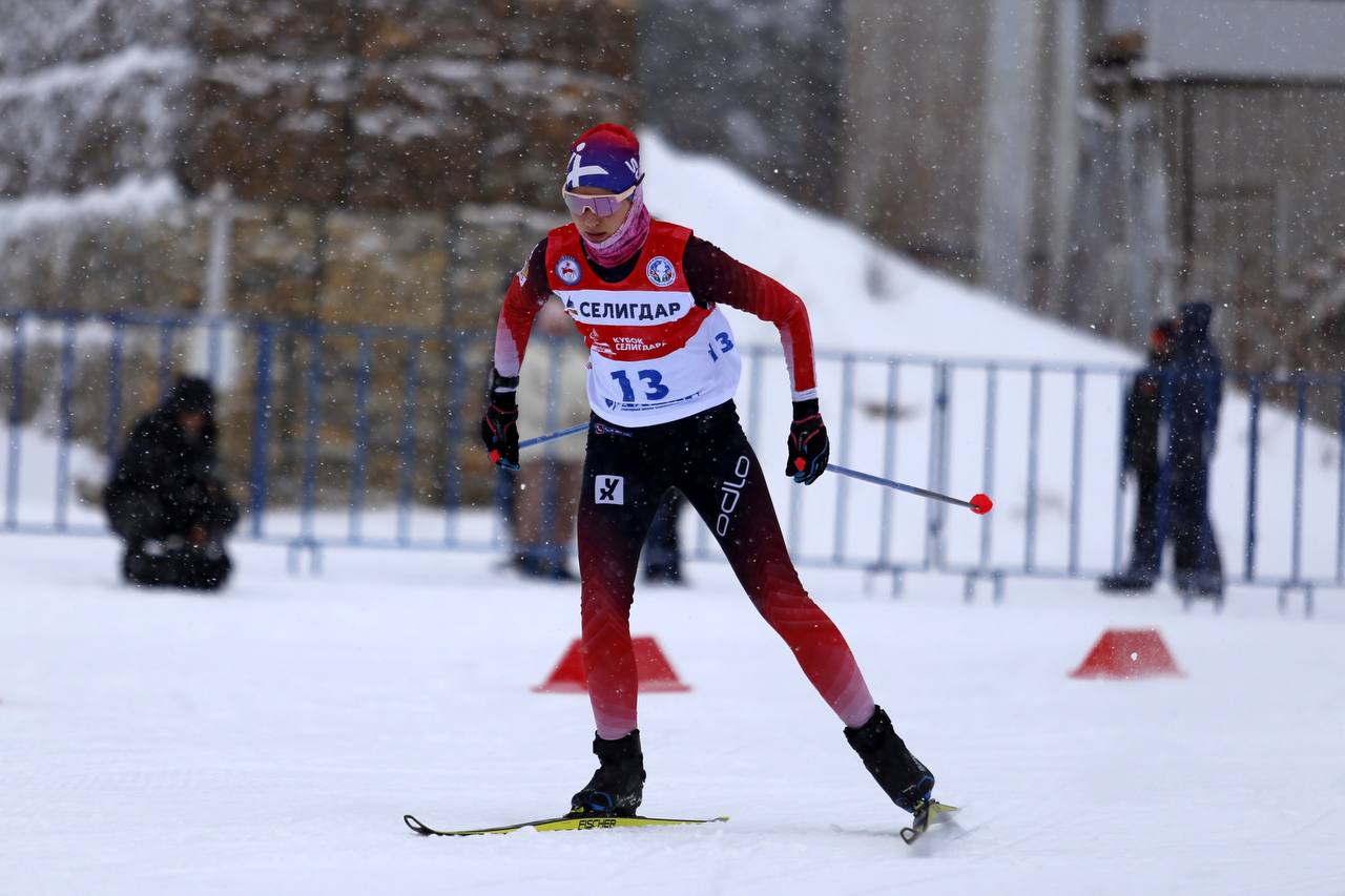 КТО БЫСТРЕЕ — ЛЫЖНИК ИЛИ БИАТЛОНИСТ? ИТОГИ ПЕРВОГО ДНЯ «КУБКА СЕЛИГДАРА» КТО БЫСТРЕЕ — ЛЫЖНИК ИЛИ БИАТЛОНИСТ? ИТОГИ ПЕРВОГО ДНЯ «КУБКА СЕЛИГДАРА»