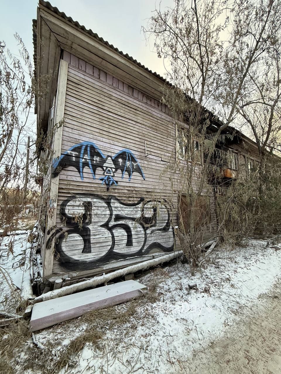 Дом на Лермонтова заброшен после пожара