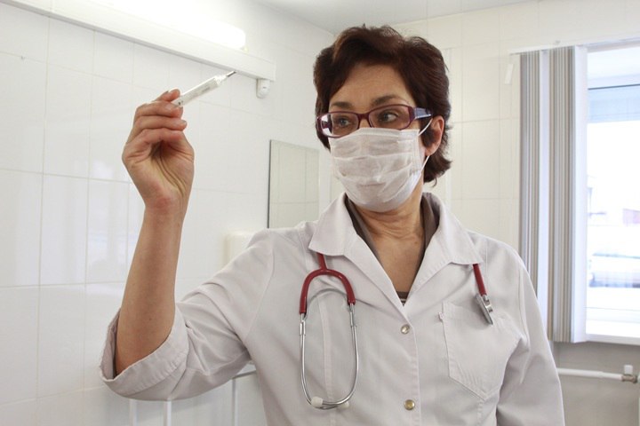 Если нужно срочно к врачу. Со 2 по 4 ноября у жителей республики будут длинные выходные