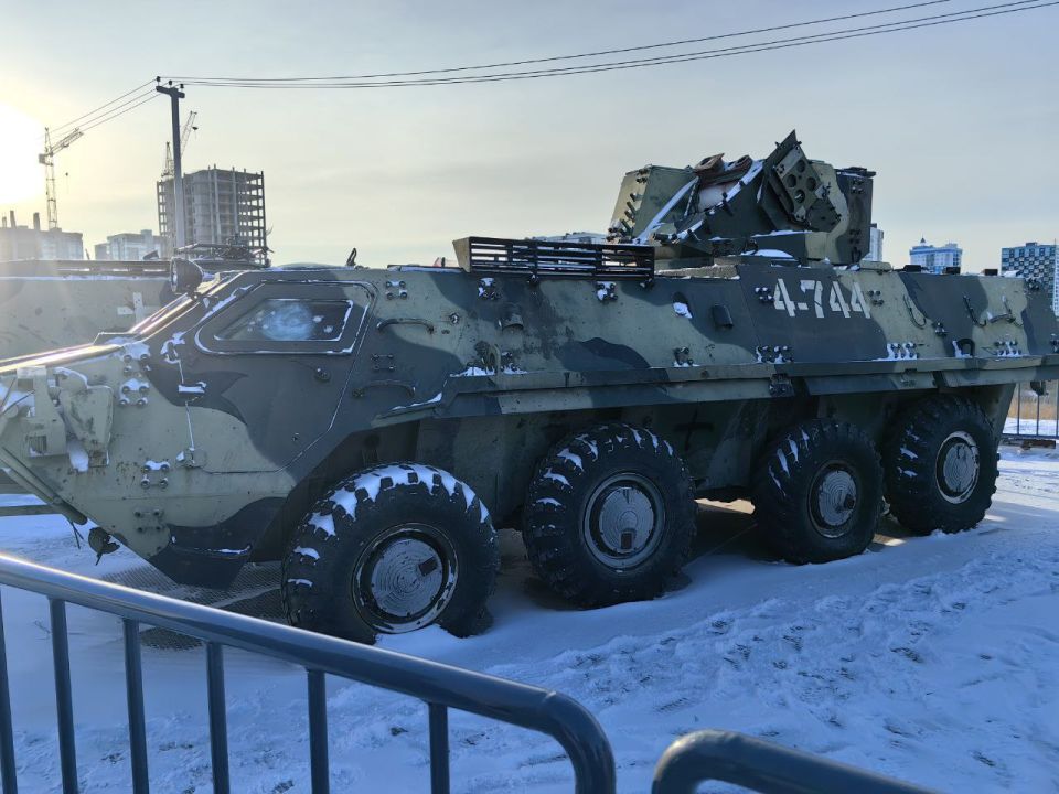 ОБЛОМИЛИСЬ. Вот она – трофейная техника стран НАТО, которая не помогает укронацистам в их отчаянных попытках переломить ситуацию ОБЛОМИЛИСЬ. Вот она – трофейная техника стран НАТО, которая не помогает укронацистам в их отчаянных попытках переломить ситуацию