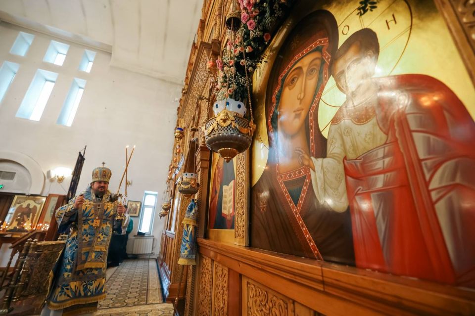 Праздник Казанской иконы Божией Матери в городе Нерюнгри Праздник Казанской иконы Божией Матери в городе Нерюнгри