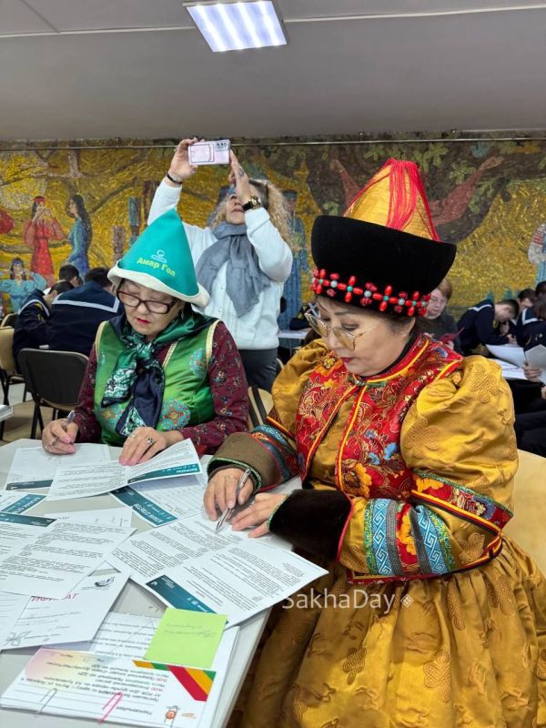 В Якутске проходит Большой этнографический диктант, посвященный Дню народного единства В Якутске проходит Большой этнографический диктант, посвященный Дню народного единства