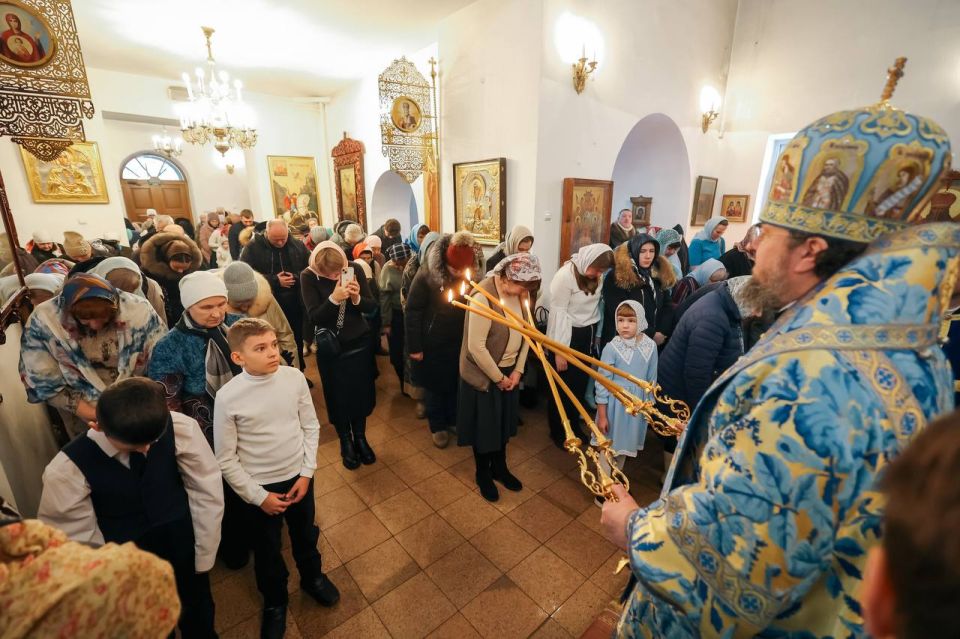 Праздник Казанской иконы Божией Матери в городе Нерюнгри Праздник Казанской иконы Божией Матери в городе Нерюнгри