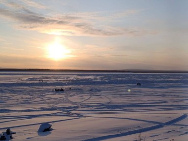 Мощная солнечная вспышка M5.0: угроза для Земли пока минимальна