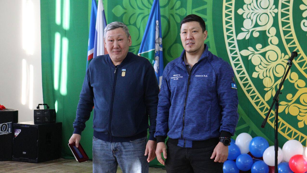 Догдоо нэилиэгэр култуура уонна успуорт киинэ арылынна Догдоо нэилиэгэр култуура уонна успуорт киинэ арылынна