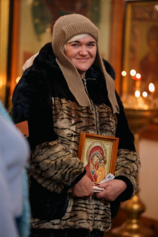 Праздник Казанской иконы Божией Матери в городе Нерюнгри Праздник Казанской иконы Божией Матери в городе Нерюнгри