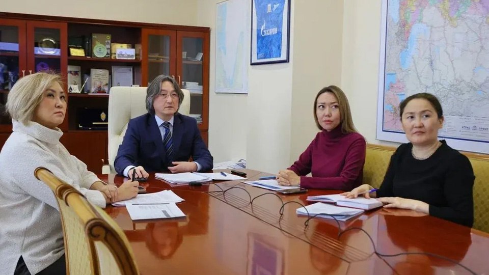 Джулустан Борисов рассмотрел вопросы контрольной деятельности в Якутии