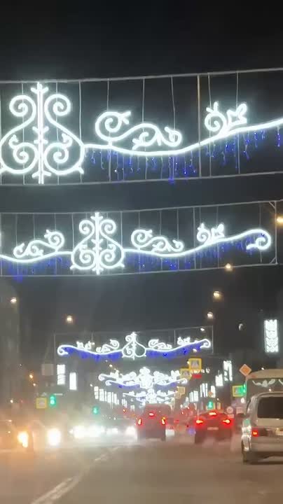 В Якутске включили подсветку