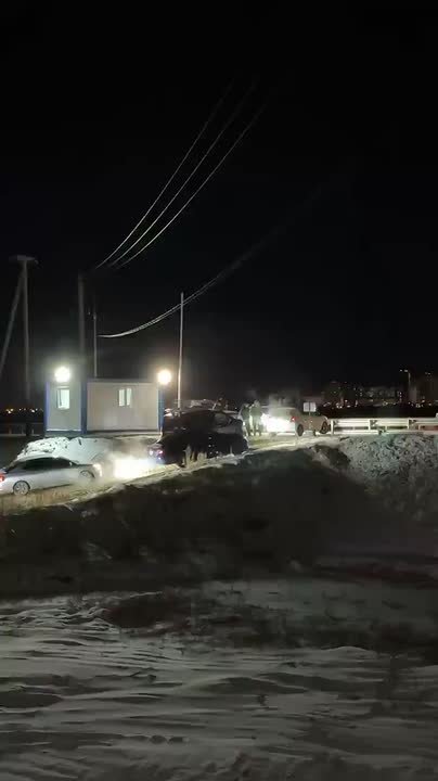 Поставили шлагбаум на 204-м