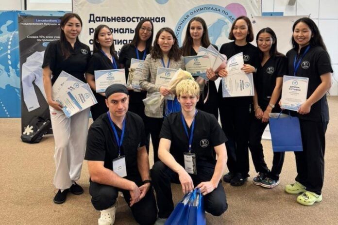 Студенты-медики из Якутии заняли призовые места на Дальневосточной олимпиаде по хирургии