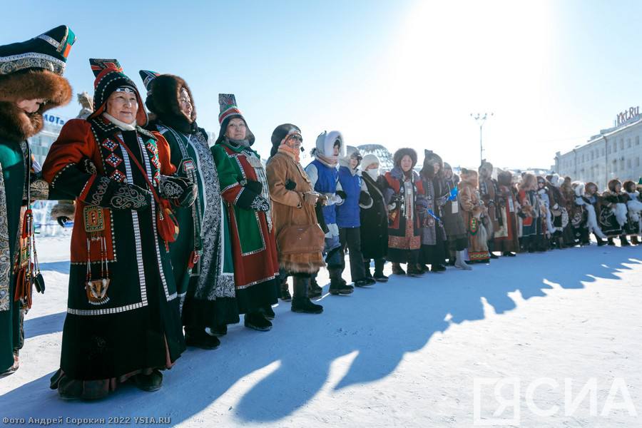 Антонина Григорьева в своем комментарии отметила, что подписание Президентом Владимиром Путиным Указа об учреждении официального Дня языков народов России является значимым событием, отражающим государственную политику...