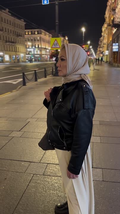 Певица Ника прочла стихотворение