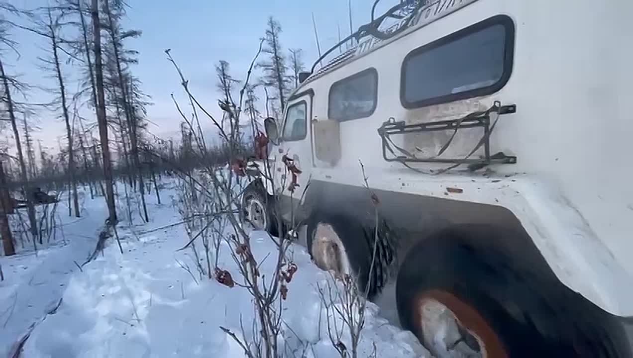 Автозимники Арктики. Влияние высокого снежного покрова на скорость льдообразования