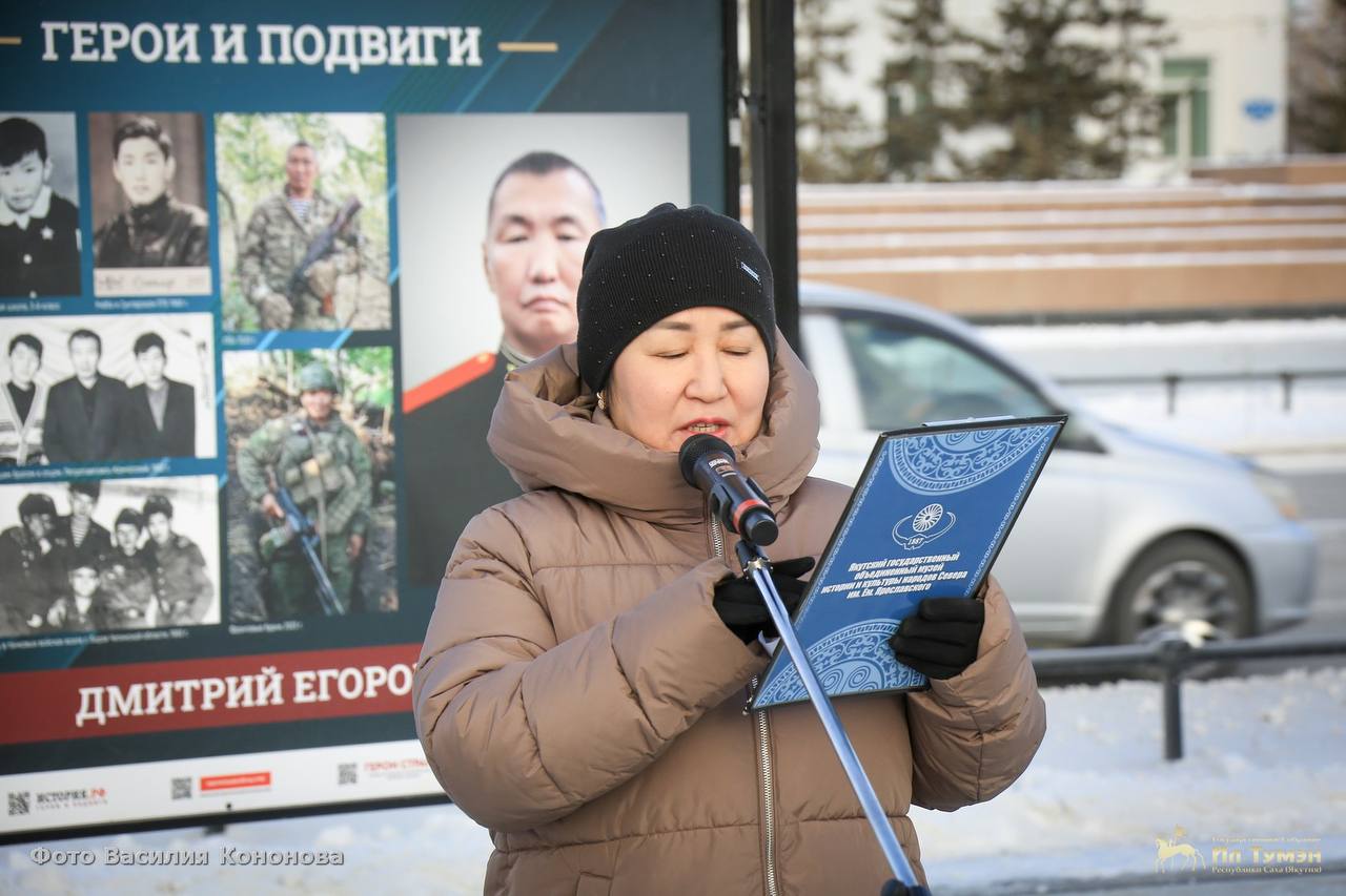 На площади Республики открыта выставка «Герои и подвиги» На площади Республики открыта выставка «Герои и подвиги»