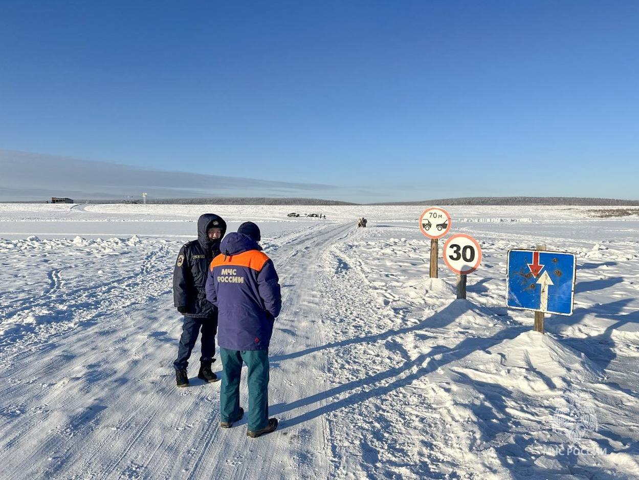 Вторую ледовую переправу открыли в Якутии
