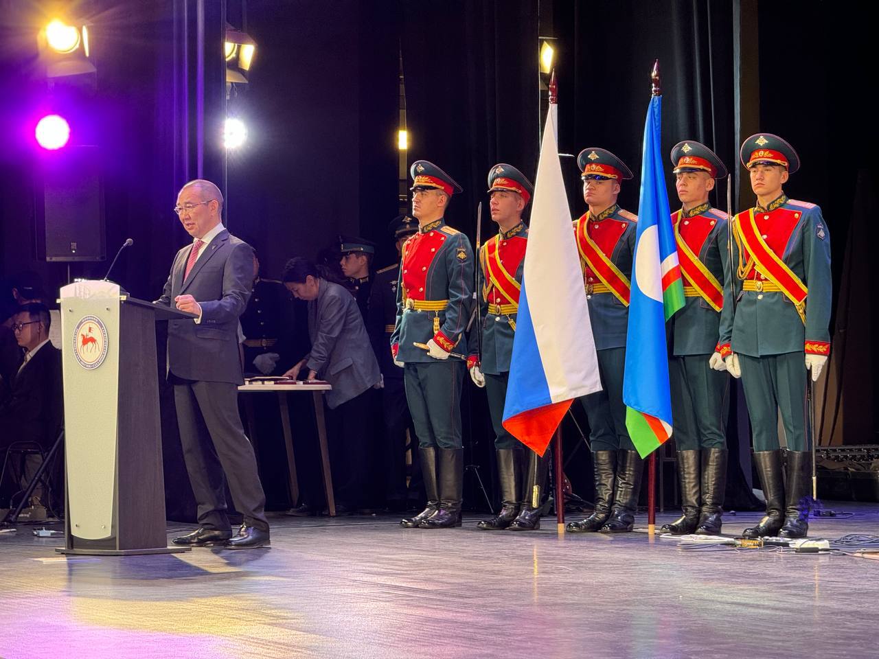 На III Антифашистском форуме в Якутске вручили госнаграды отличившимся участникам СВО На III Антифашистском форуме в Якутске вручили госнаграды отличившимся участникам СВО