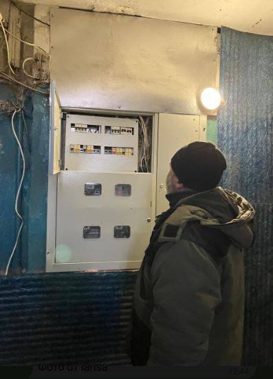 Капитальный ремонт электроснабжения завершен в шести домах поселка Черский Капитальный ремонт электроснабжения завершен в шести домах поселка Черский