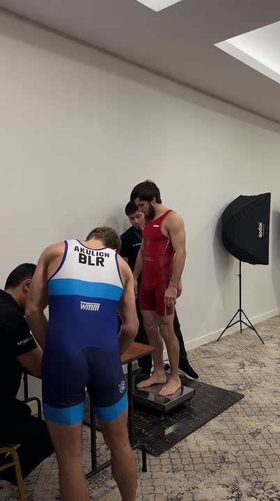 Стартовала церемония взвешивания участников турнира PWL 10