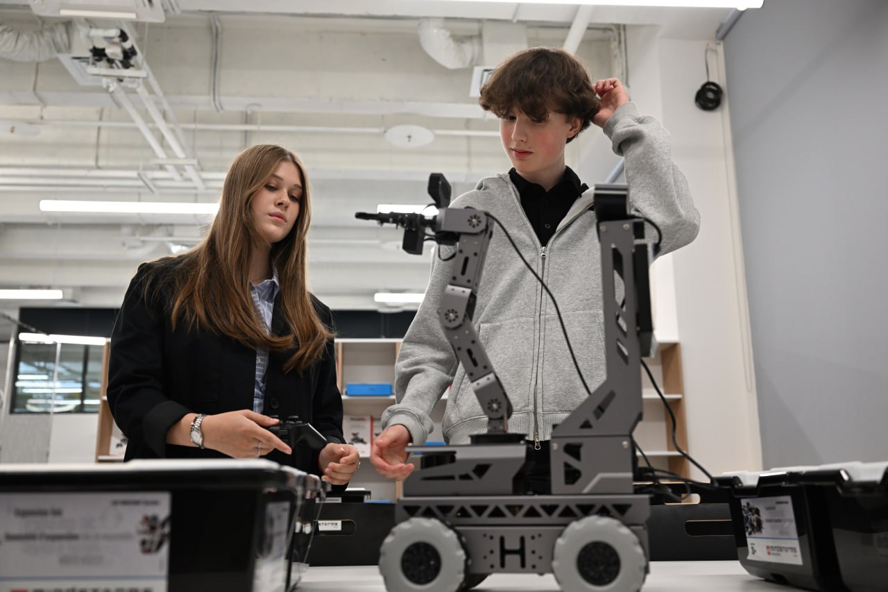 Команда Саха политехнического лицея — призёр международного фестиваля «Робофинист»