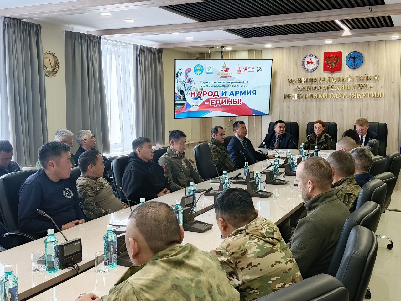 Ирина Ким: «Билии кэмэ норуот уонна аармыйа сомоолоорбут ирдэнэр» Ирина Ким: «Билии кэмэ норуот уонна аармыйа сомоолоорбут ирдэнэр»