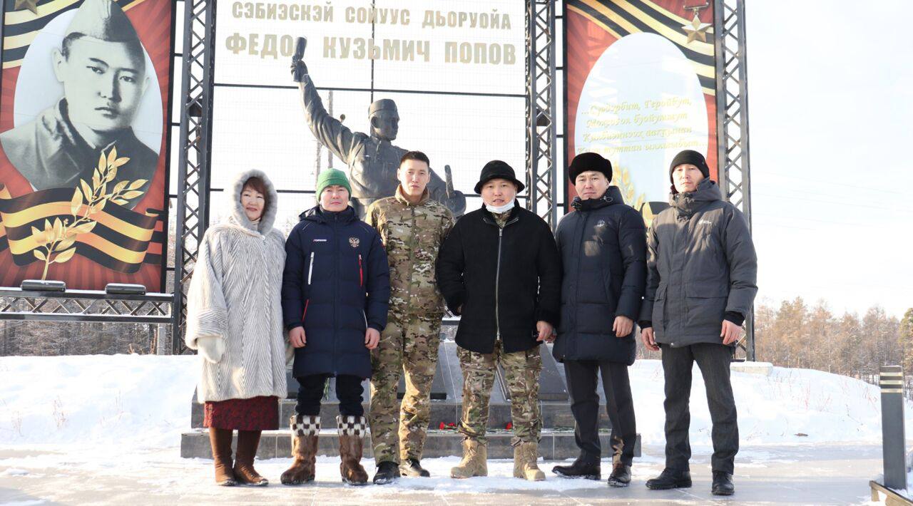 Майаа, Хараа Арассыыйа Дьоруойа Родимир МАКСИМОВ – БУРХААТ ыалдьыттаата Сэтинньи 8 кнгэр Мээ Хаалас улууугар биир дойдулаахтарбыт, Тааттаттан трттээх РФ Дьоруойа Родимир Максимов – Бурхаат уонна анал байыаннай дьайыы... Майаа, Хараа Арассыыйа Дьоруойа Родимир МАКСИМОВ – БУРХААТ ыалдьыттаата Сэтинньи 8 кнгэр Мээ Хаалас улууугар биир дойдулаахтарбыт, Тааттаттан трттээх РФ Дьоруойа Родимир Максимов – Бурхаат уонна анал байыаннай дьайыы...