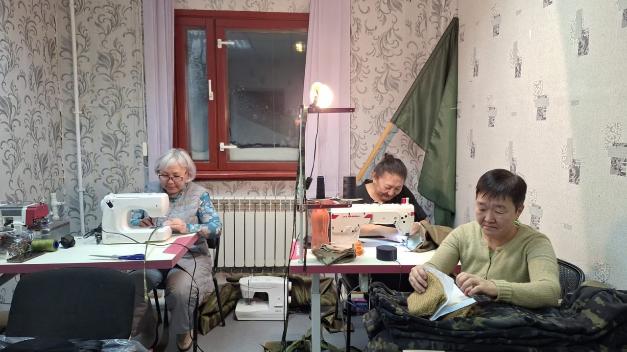 Анаабыр улууугар «Анал байыаннай дьайыы кыттыылаахтарын дьиэ кэргэттэрин кэмитиэтэ» (КСВО) тэрийбит гуманитарнай км аахсыйата ситииилээхтик тмктэннэ Анаабыр улууугар «Анал байыаннай дьайыы кыттыылаахтарын дьиэ кэргэттэрин кэмитиэтэ» (КСВО) тэрийбит гуманитарнай км аахсыйата ситииилээхтик тмктэннэ