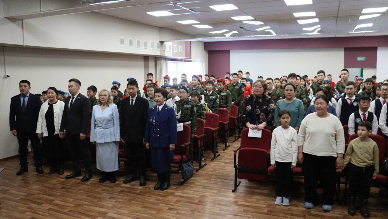 Майаа, Хараа Арассыыйа Дьоруойа Родимир МАКСИМОВ – БУРХААТ ыалдьыттаата Сэтинньи 8 кнгэр Мээ Хаалас улууугар биир дойдулаахтарбыт, Тааттаттан трттээх РФ Дьоруойа Родимир Максимов – Бурхаат уонна анал байыаннай дьайыы... Майаа, Хараа Арассыыйа Дьоруойа Родимир МАКСИМОВ – БУРХААТ ыалдьыттаата Сэтинньи 8 кнгэр Мээ Хаалас улууугар биир дойдулаахтарбыт, Тааттаттан трттээх РФ Дьоруойа Родимир Максимов – Бурхаат уонна анал байыаннай дьайыы...